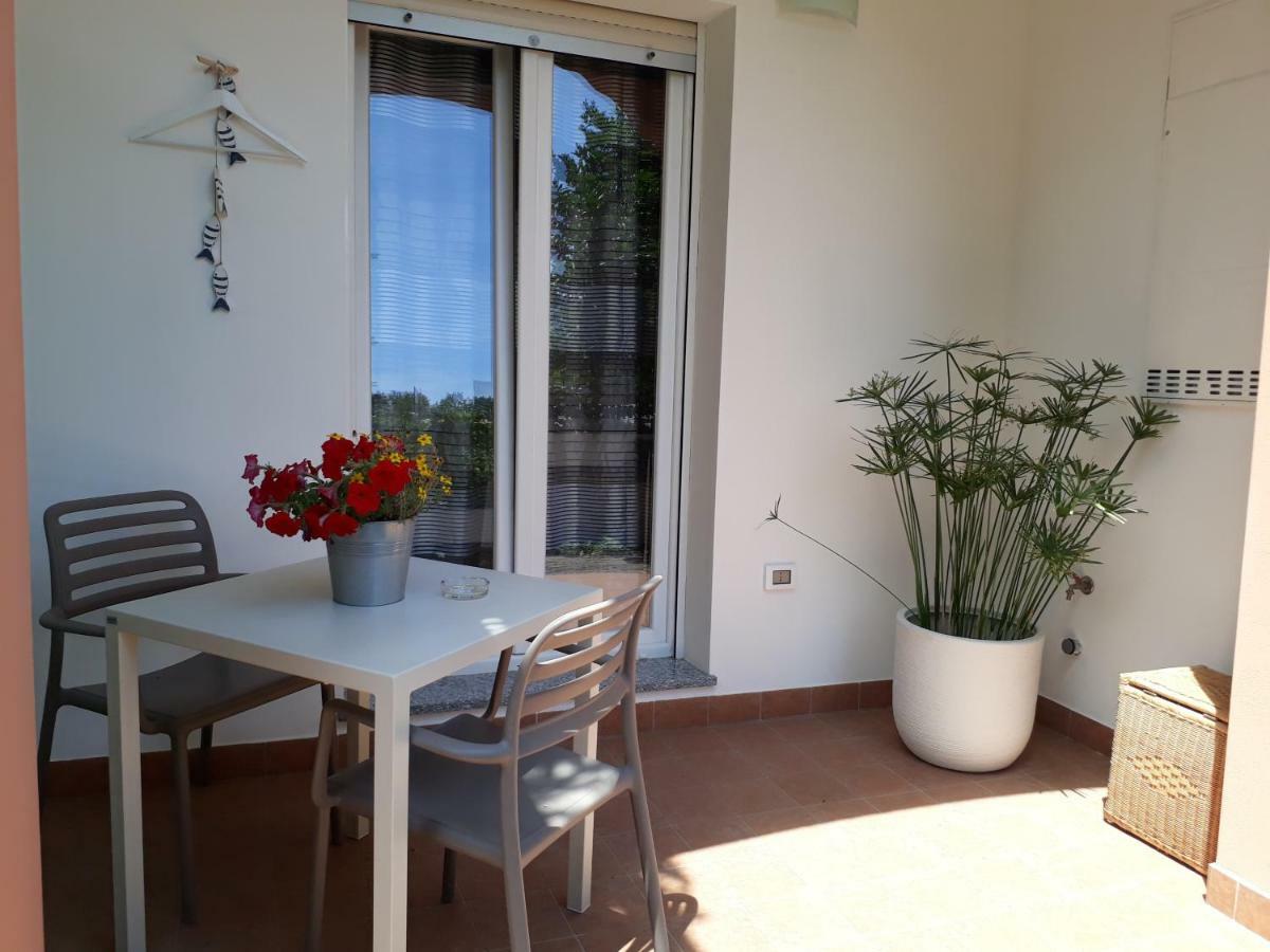 B&B Ai Tre Archi Spotorno Esterno foto