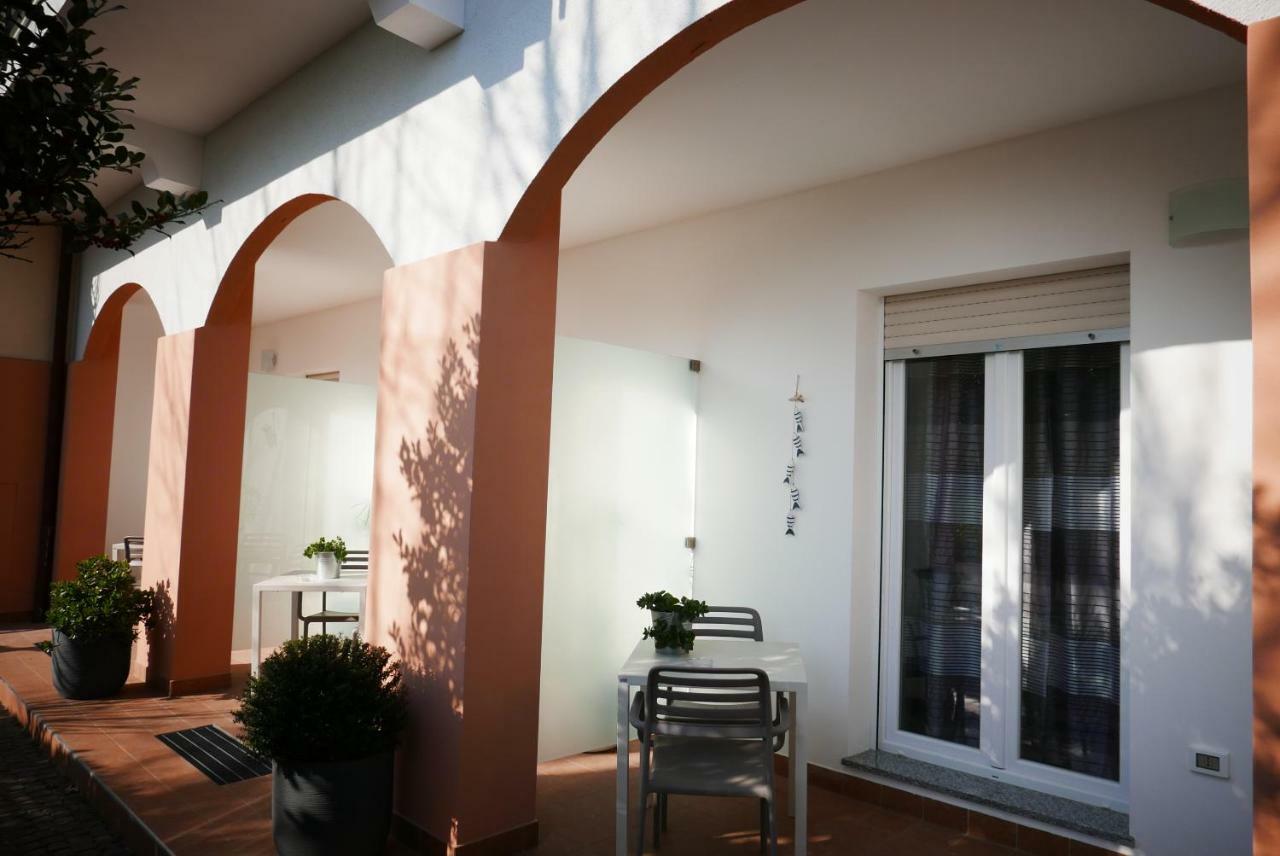 B&B Ai Tre Archi Spotorno Esterno foto
